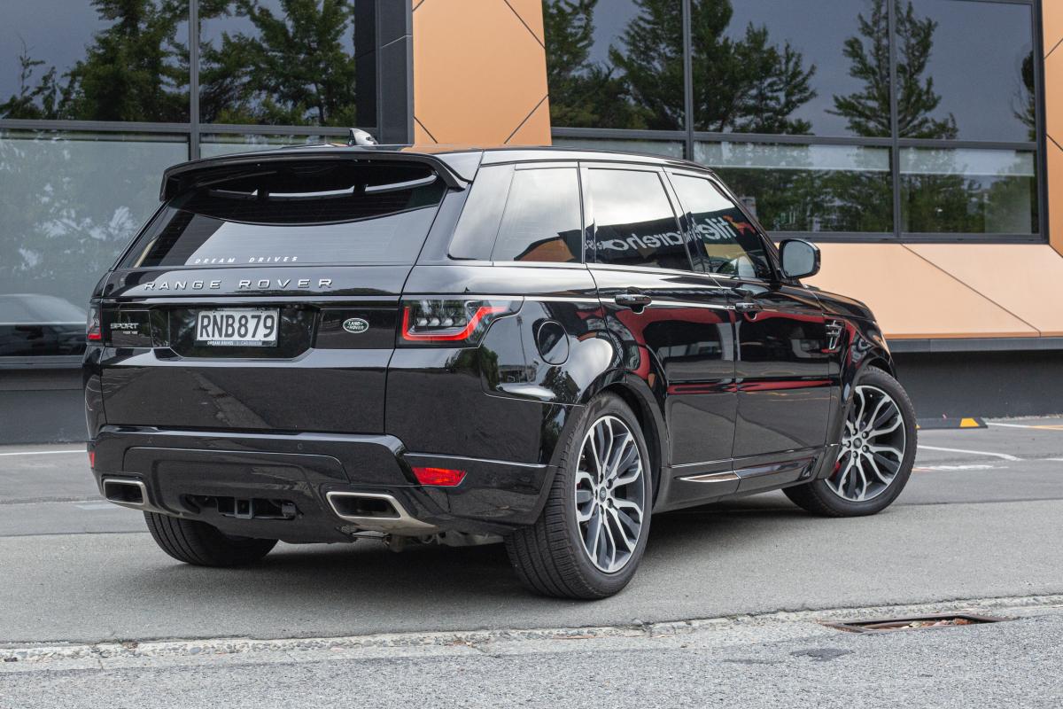 Range Rover Sport (V8 Supercharged) wedding car